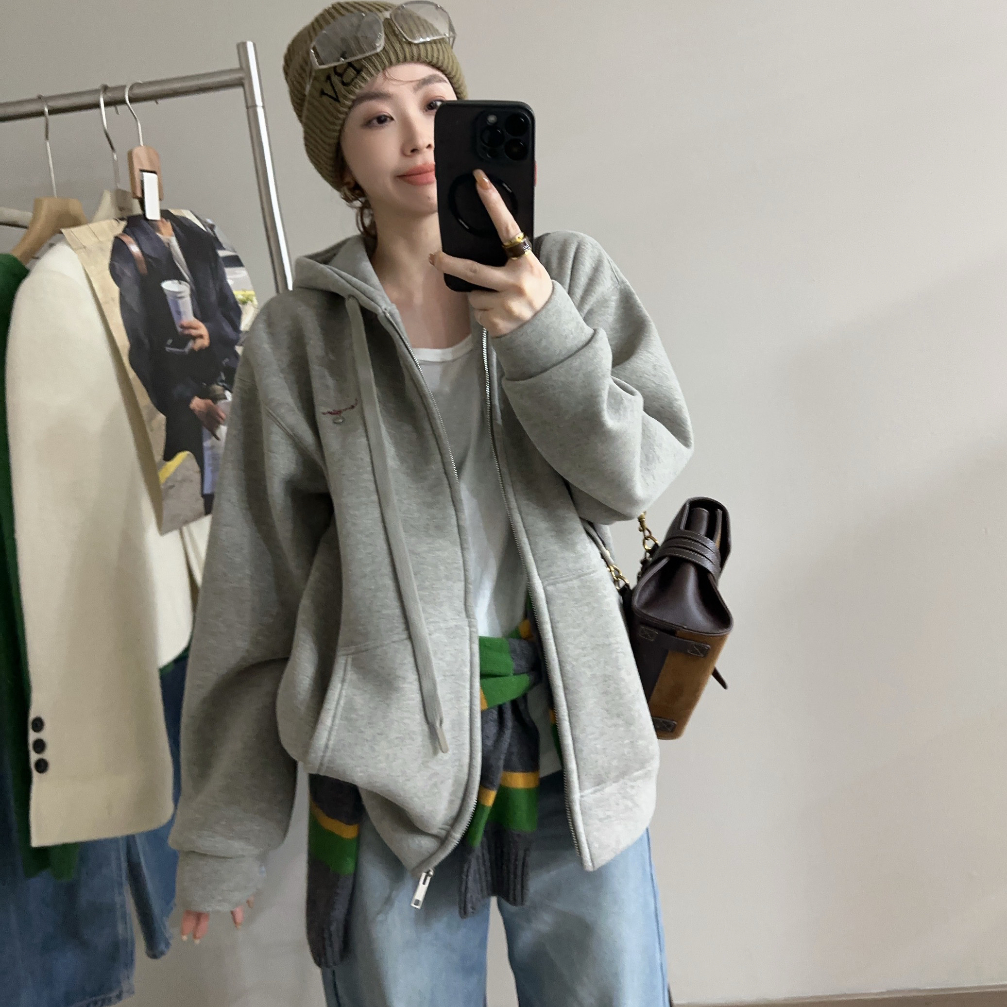 欧洲站2025秋冬休闲连帽胸口小字母刺绣拉链加厚加绒卫衣开衫外套