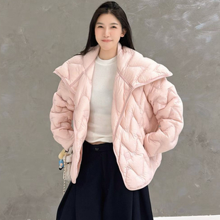 欧洲站2025冬季 糖果色羽绒服外套潮 欧货时髦大翻领波浪纹压线大版