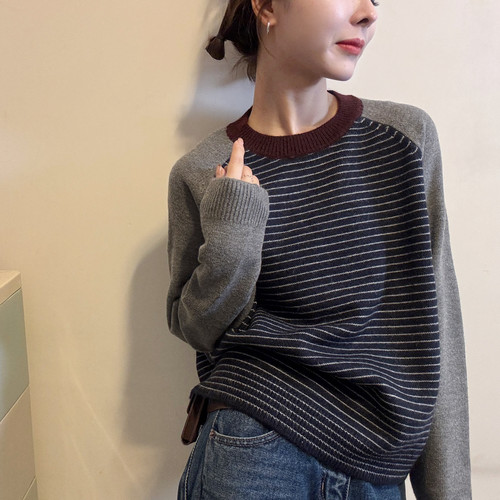 欧洲站2025秋冬时尚圆领撞色拼插肩袖针织衫休闲显瘦套头条纹毛衣