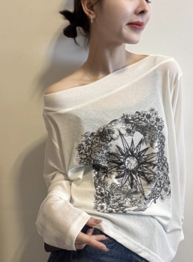 欧洲站2026夏季时尚露肩一字领复古图案印花薄款长袖防晒衫T恤女