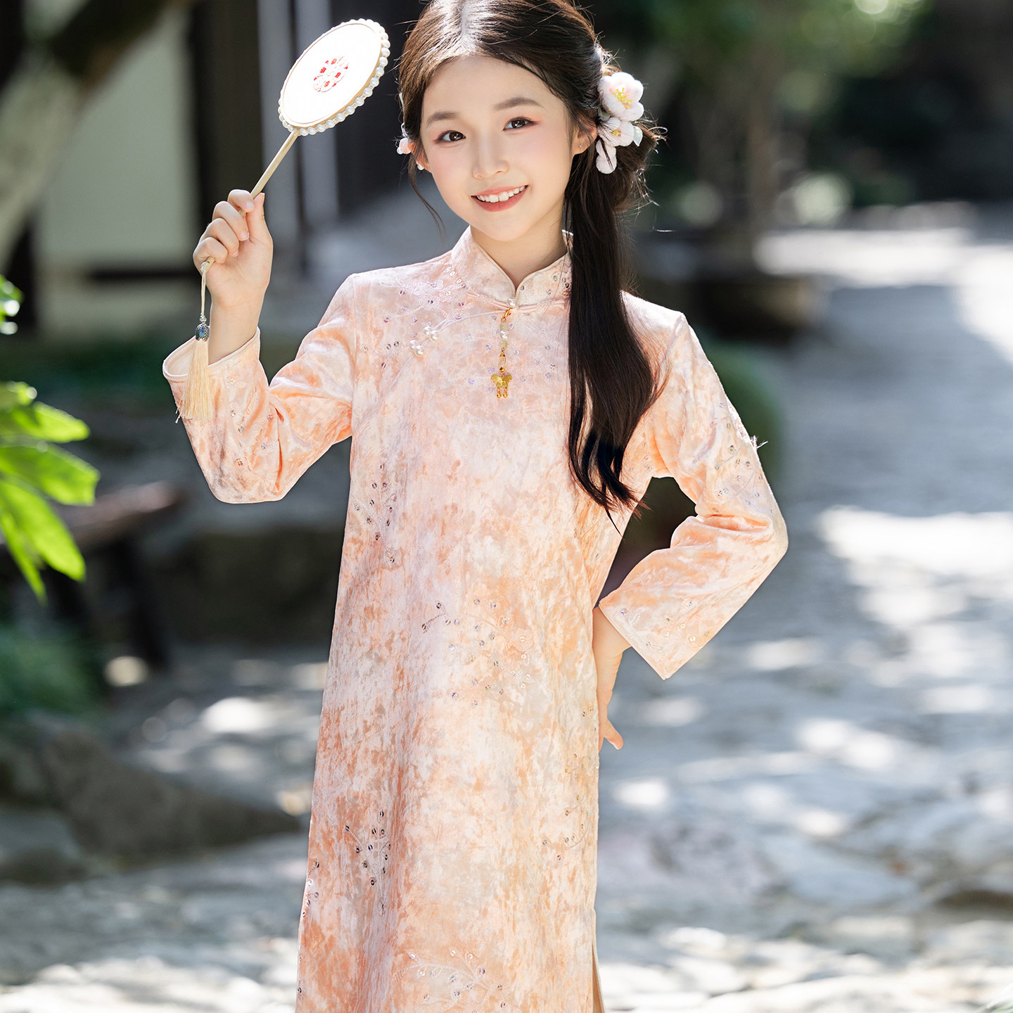 2026新款新中式粉色旗袍小女孩