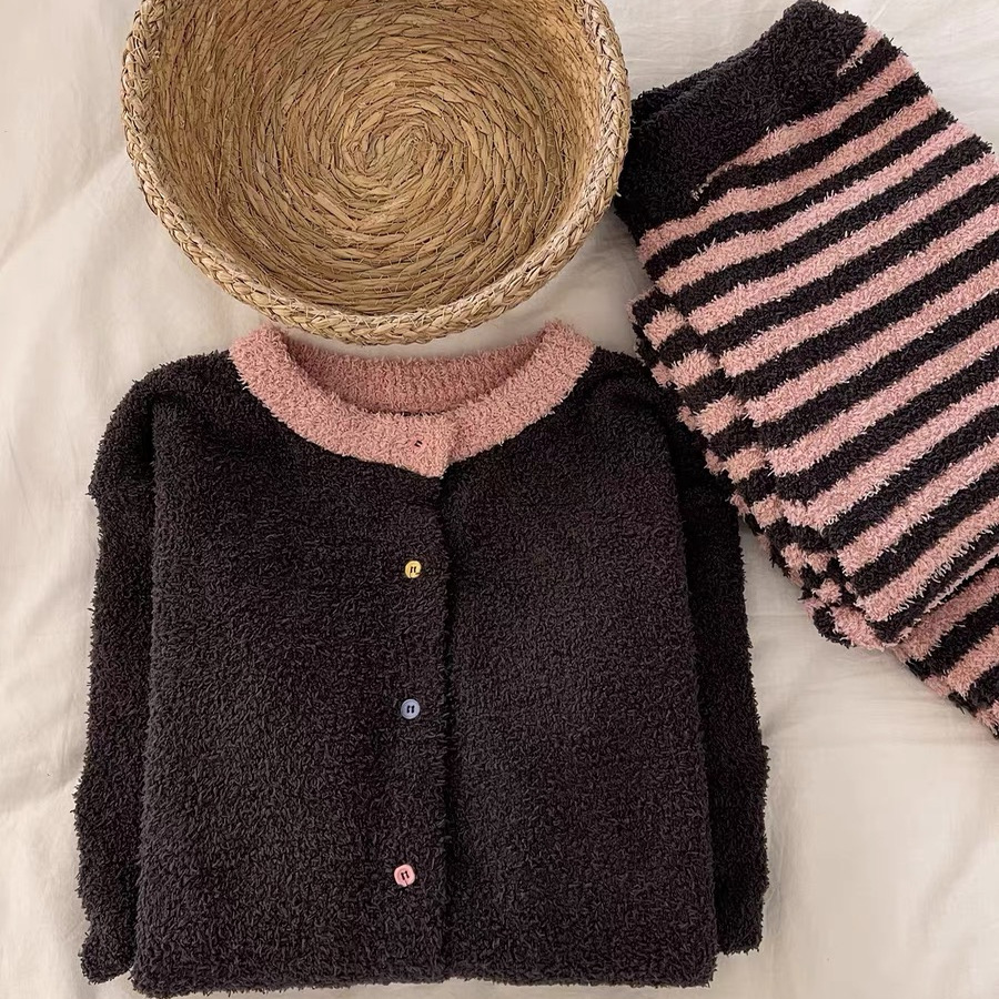 高级感美拉德撞色睡衣女冬季新款加厚加绒珊瑚绒半边绒家居服套装