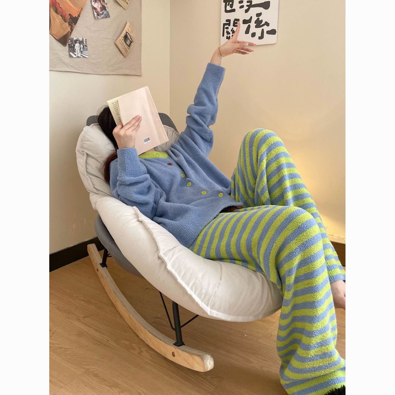 网红ins韩系女甜美睡衣冬季新款珊瑚绒简约撞色半边绒家居服套装