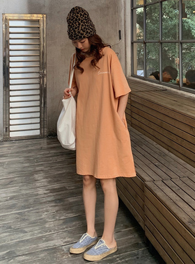 2026夏季新款口袋懒人连衣裙女中长款T恤短袖过膝宽松开叉长裙子