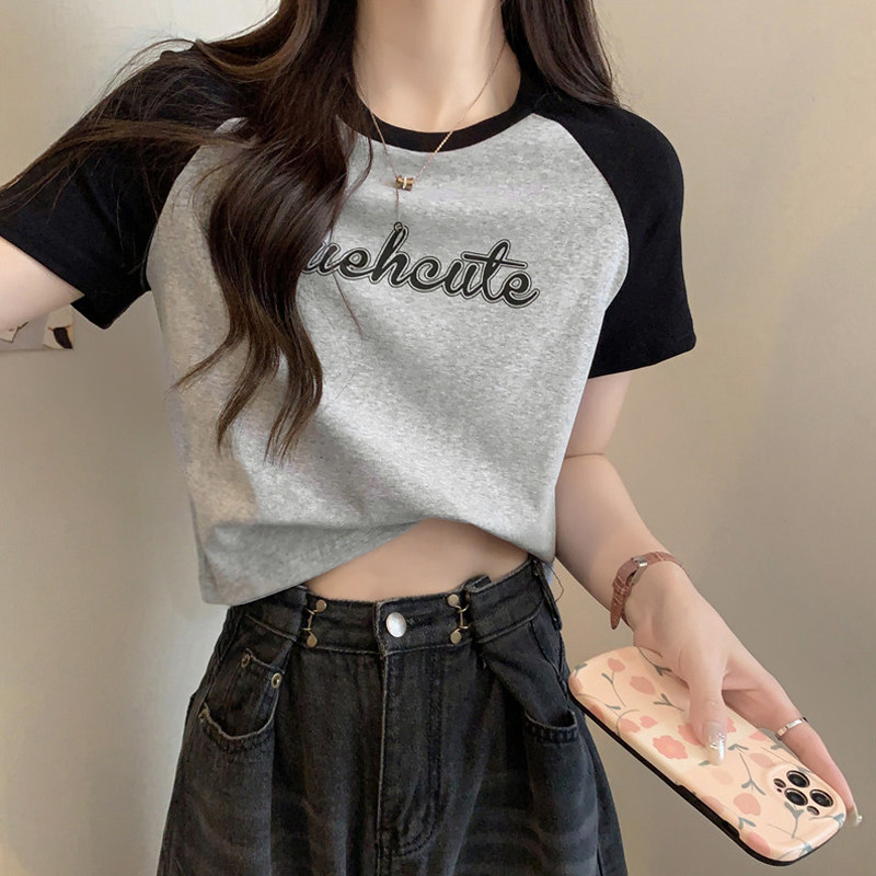 短款插肩袖t恤女ins潮修身拼色半袖2026新款爆款夏季辣妹短袖上衣