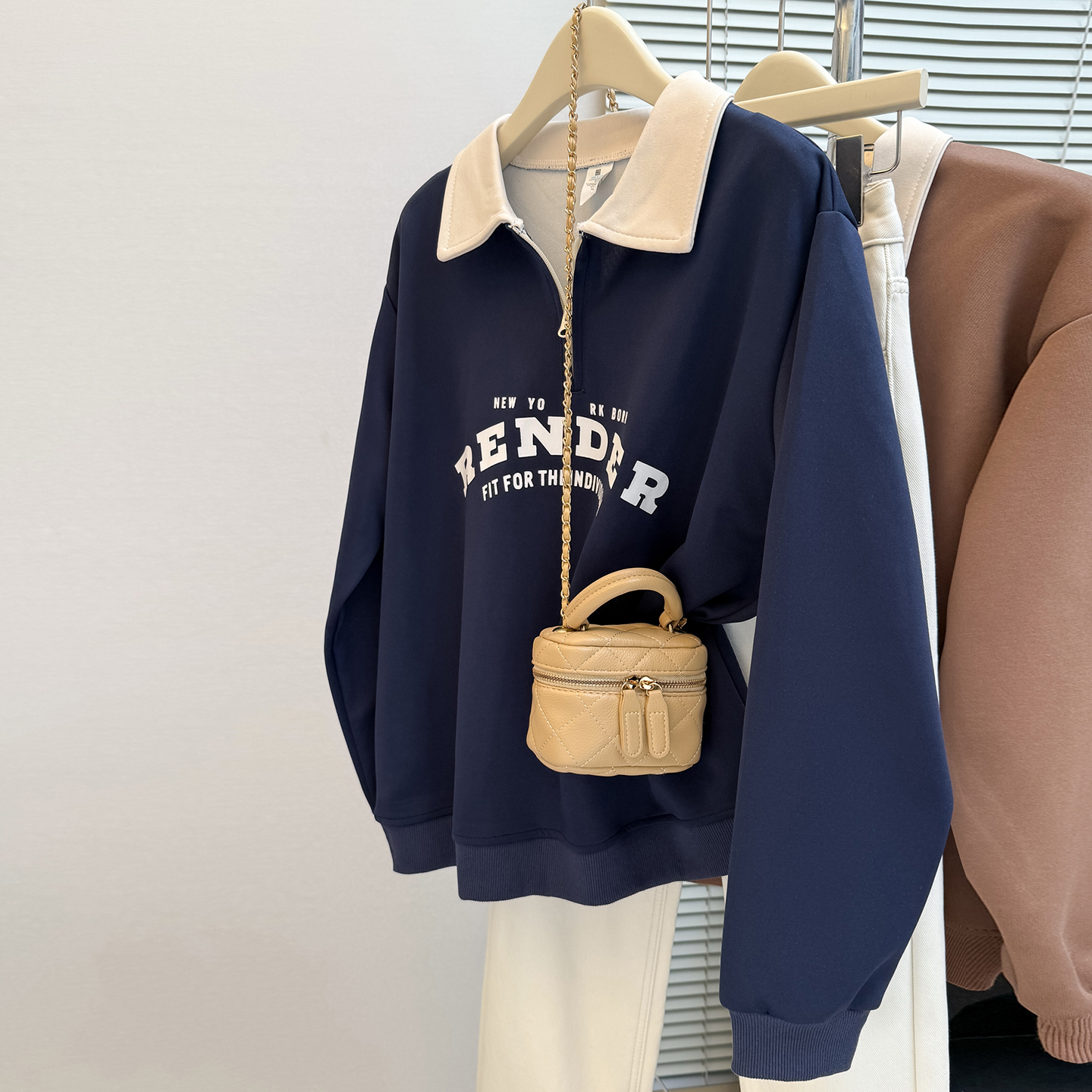 2025春秋新款半拉链Polo领卫衣女