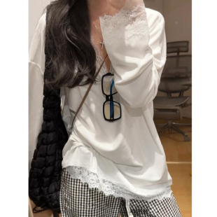 纯棉打底衫 宽松韩版 V领上衣 T恤女春秋2025新款 蕾丝拼接设计感长袖