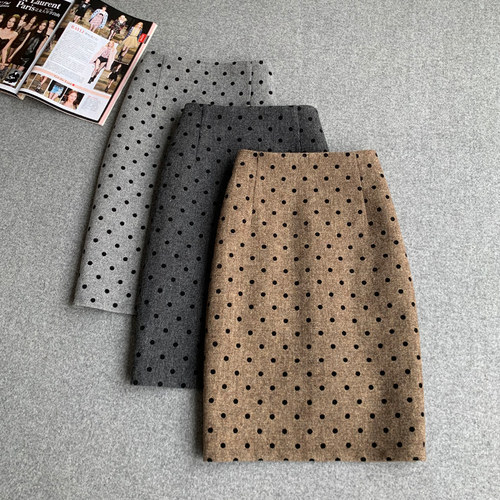 半身裙女后开叉秋冬新款毛呢高腰显瘦修身开叉羊绒a字裙波点裙子