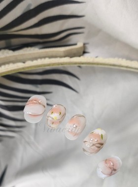 Vivacity 春日雏菊高级感日常穿戴甲美甲晕染渐变短款显白