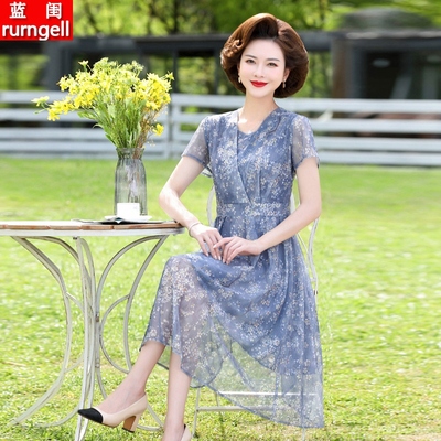 漂亮中年妈妈短袖雪纺碎花连衣裙