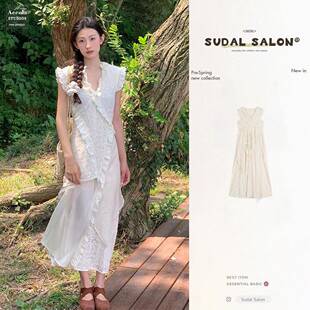 V领气质连衣裙 超好看独特漂亮裙子白色小香风小飞袖 2025夏季 新款