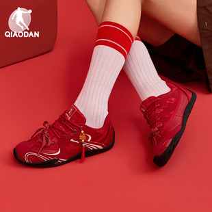 乔丹薄饼鞋新年款红色休闲鞋女运动鞋2026春季新款薄底德训鞋女鞋