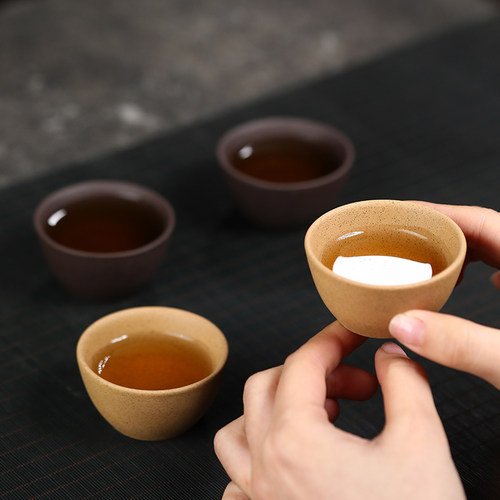 玉颐阁宜兴原矿手工中式茶杯