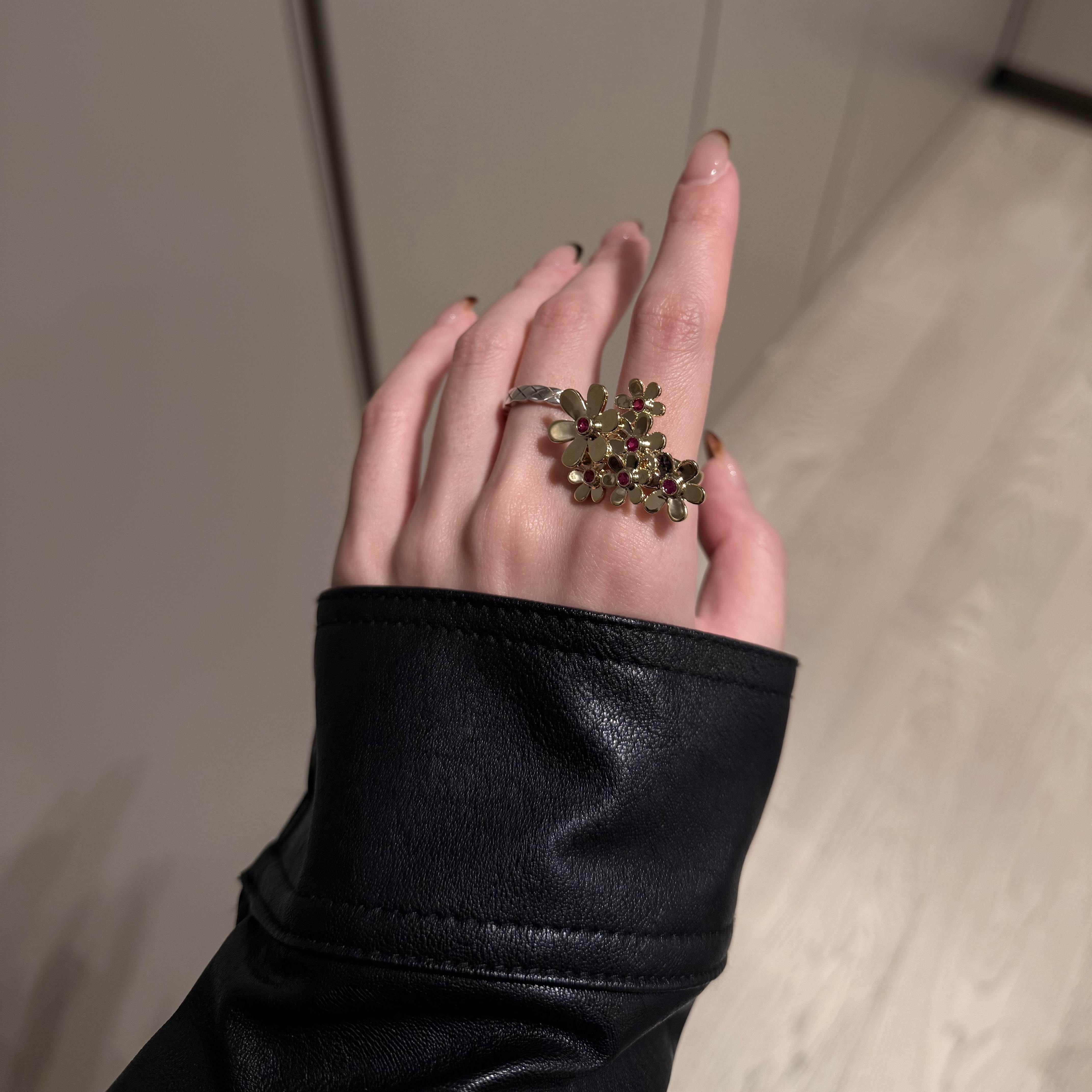 VSCH 波西米亚风格个性夸张铜镀18K金花朵戒指女开口