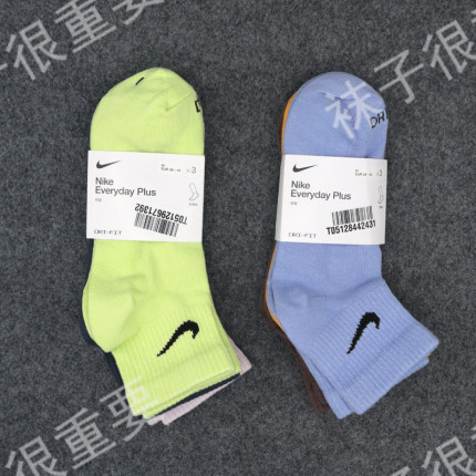 Nike耐克新款男女运动透气运动休闲袜薄款棉袜中短筒袜子SX6893
