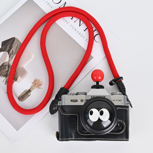 适用富士XT50保护套XT30II相机包XT20XS20XT5XT4底座X100VI壳配件