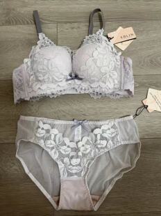 韩国EBLIN淡紫时尚蝴蝶结透气蕾丝诱惑性感无钢圈聚拢女内衣套装