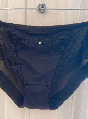 速发韩国EBLIN时尚精美吊坠蕾丝边黑色超性感简约性感女士平角裤