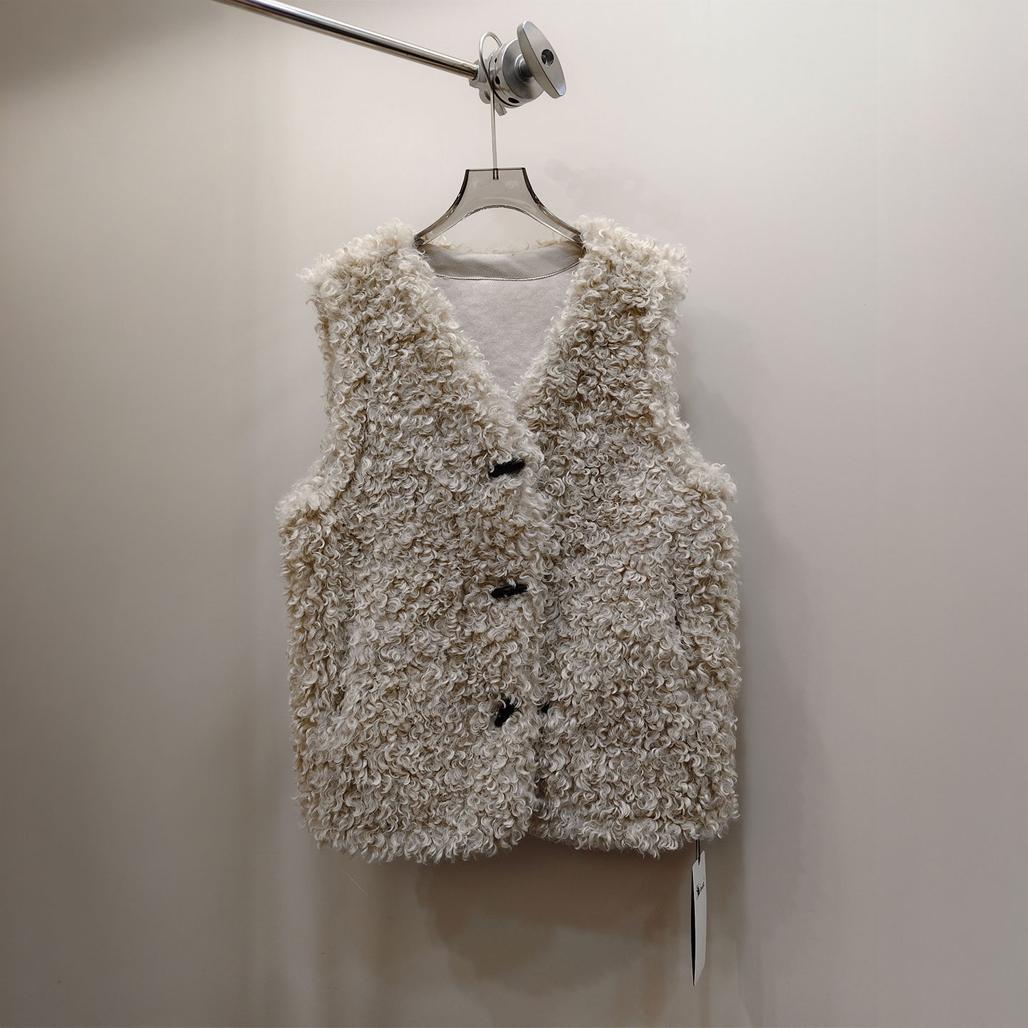 0MB.欧洲站新品HELMCH深圳南油卷毛百搭宽松背心马甲羊羔毛外套女