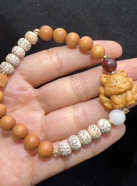 8MM芭比檀香九尾狐手链搭配星月菩提手链中国风