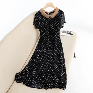 乔妮塔品牌女装2026夏季新款印花娃娃领减龄修身显瘦妈妈装连衣裙