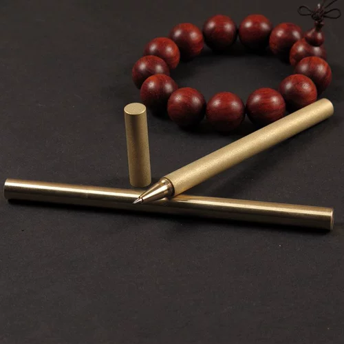 Прямая латунная ручная ручная ручка ретро -подпись медная ручка Pure Copper Metal Metal Defense Pen Edc