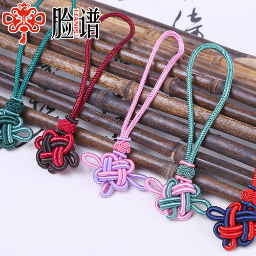 双拼色手工编织中国结脸谱挂件