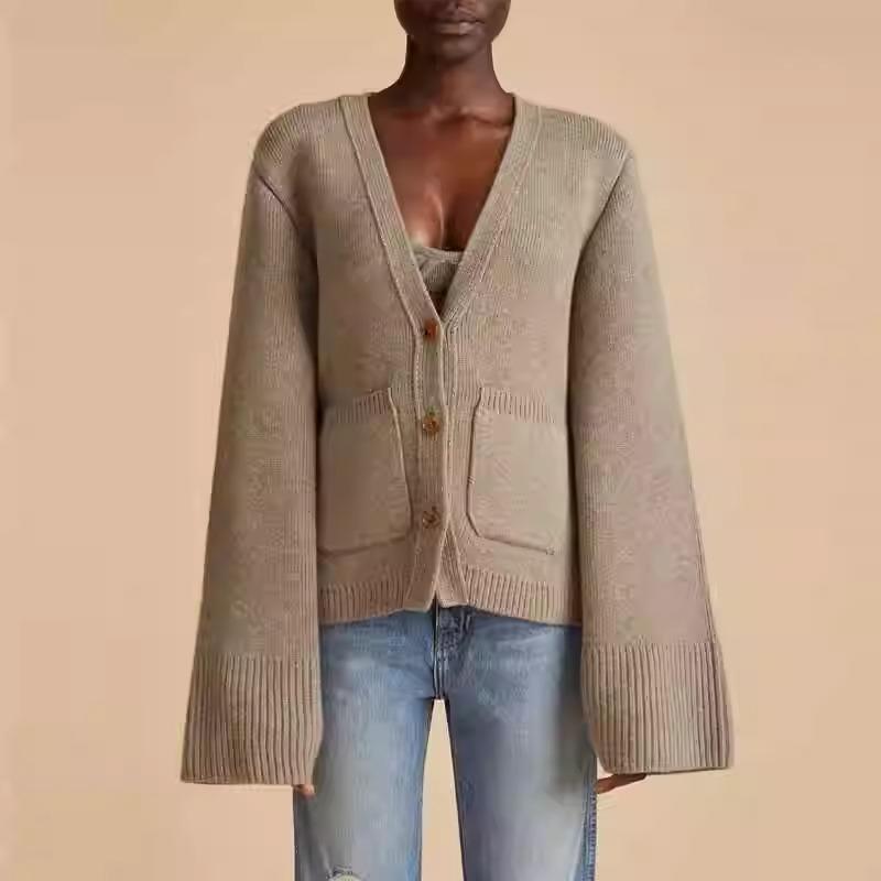 慵懒宽松v领开衫加厚保暖喇叭袖