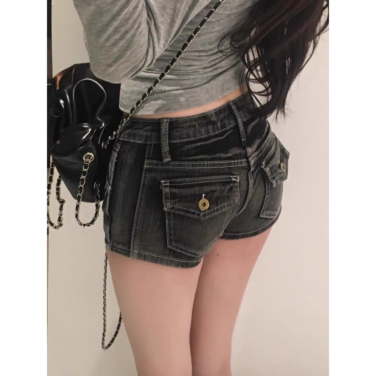 美式复古黑灰色中腰水洗牛仔短裤女弹力紧身显瘦显腿长包臀热裤