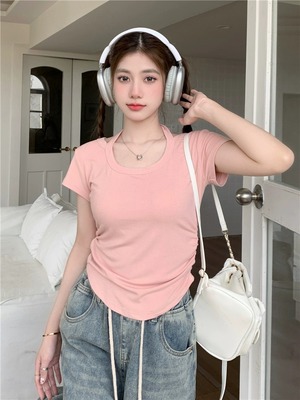 粉色正肩u领挂脖短袖t恤女