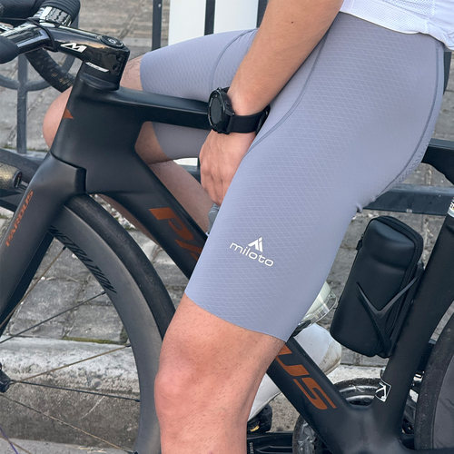 一体防滑骑行背带裤锦氨龙麟纹速干透气公路自行车骑行背带裤