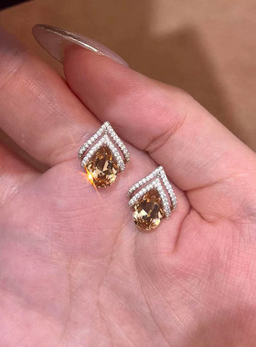 铜合金耳饰 美拉德焦糖色水滴耳钉女复古高级感气质耳环秋冬耳饰