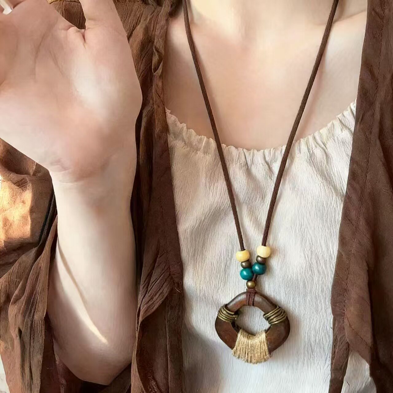 非金属布艺项链 复古木质菱形串珠项链女波西米亚气质锁骨链配饰