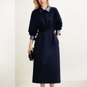 藏青翻领卫衣连衣裙女2026年春季新款设计感显瘦百搭气质长裙子潮