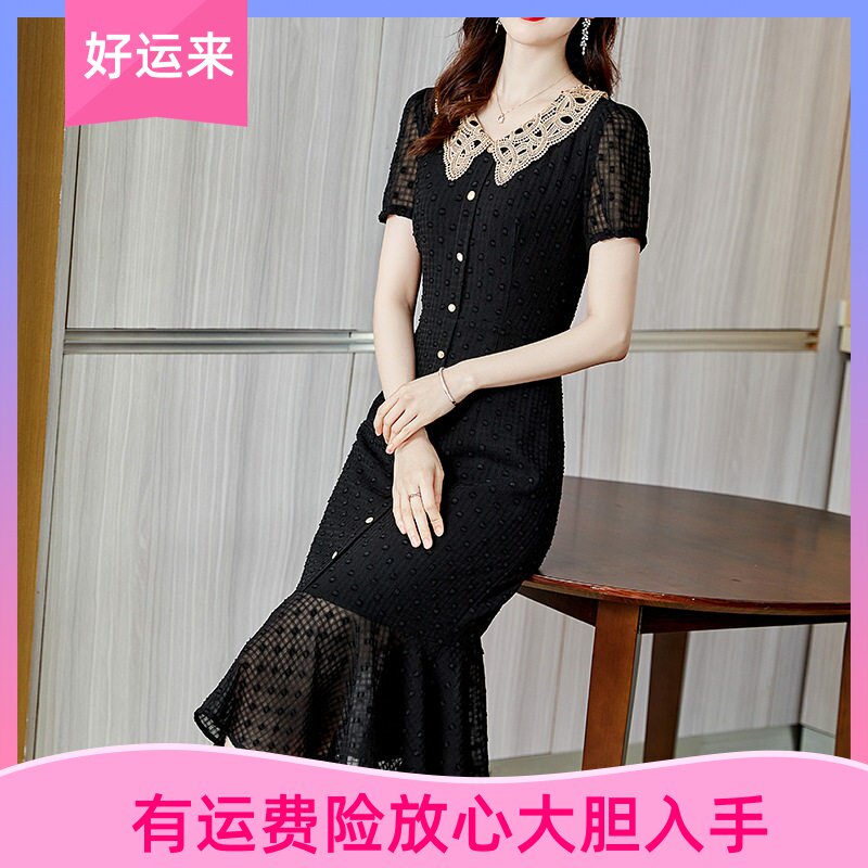 雅丽堡深圳南油夏季娃娃领时尚蕾丝拼接连衣裙女单排扣收腰鱼尾裙