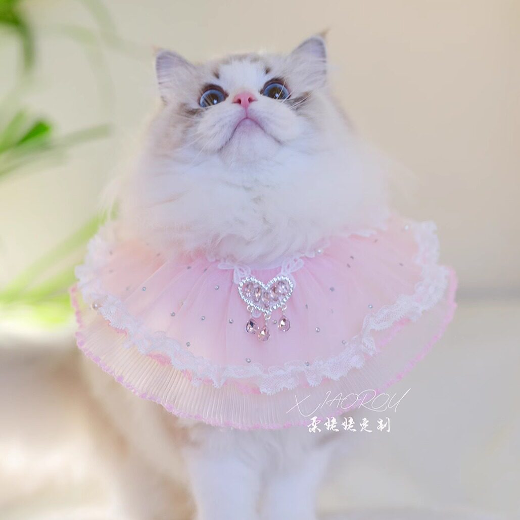 【闪闪蜜桃】蕾丝彩钻钉珠柔粉宠物围脖口水巾猫狗领巾重工原创