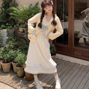 奶油小挞奶呼呼春秋针织开衫 女秋冬奶杏白小个子可爱半身裙 套装