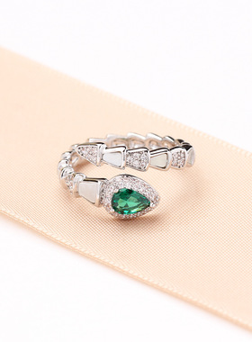 蛇年高档轻奢微镶锆石天然贝母蛇形戒指金银两色开口食指戒女手饰