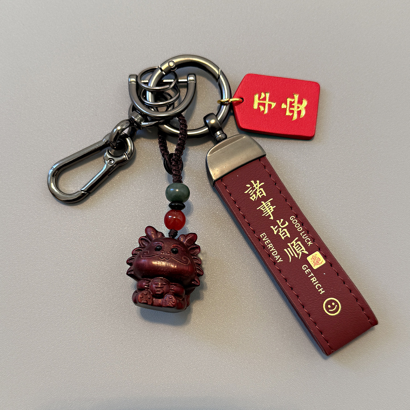 檀木龙生肖钥匙扣可爱卡通龙年创意车钥匙链本命年个性包挂件礼物