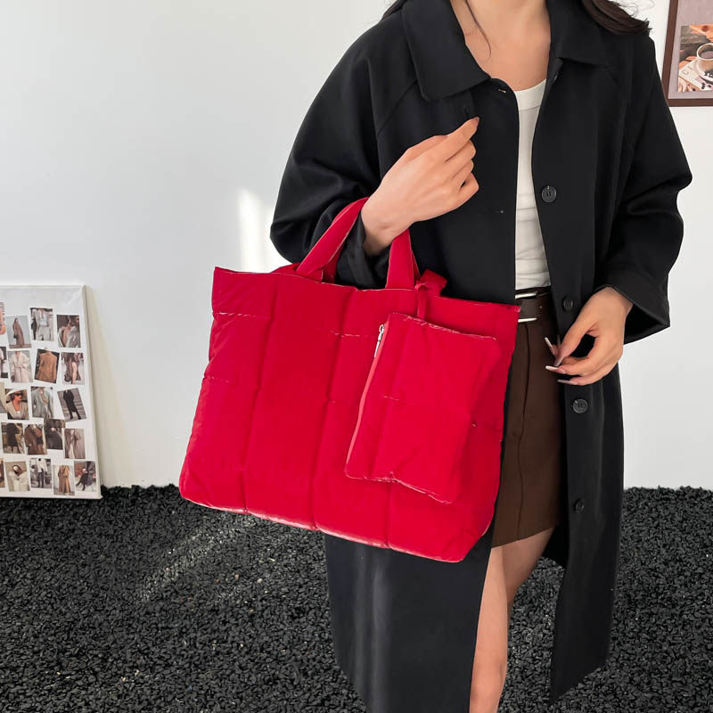 大容量包包女2026早春新款时尚单肩包棉服通勤夹棉托特包喜娘包,箱包皮具/热销女包/男包,托特包,淘宝优惠券,粉丝福利购,淘宝优惠卷