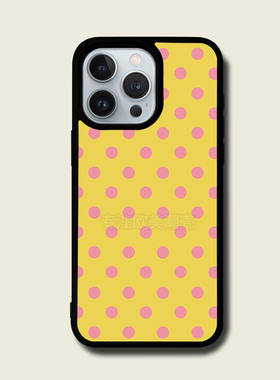 欧美风黄色波点适用苹果14plus防摔时尚金属贴片保护套16pro酷15/xsmax/78p