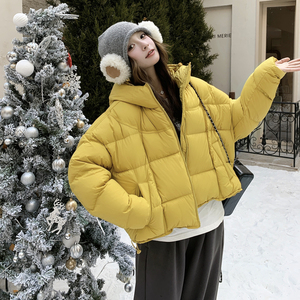 新款图大货已出连帽羽绒服275-M791-P325-K458 高抛50白鸭绒，女装羽绒服，柒柒家