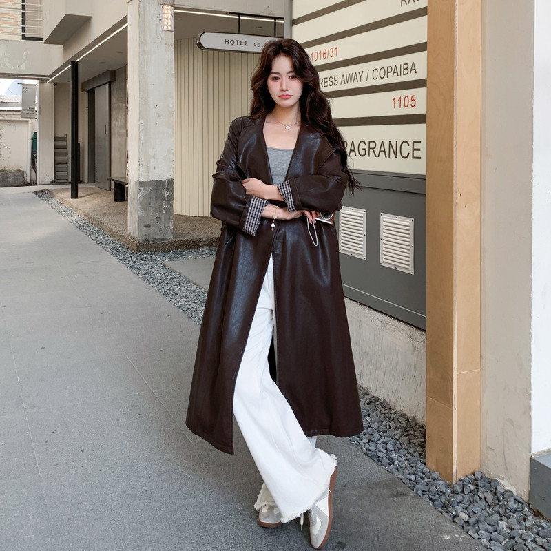 新款图大货已出皮衣外套275-W802-P205-K328，女装皮衣，柒柒家