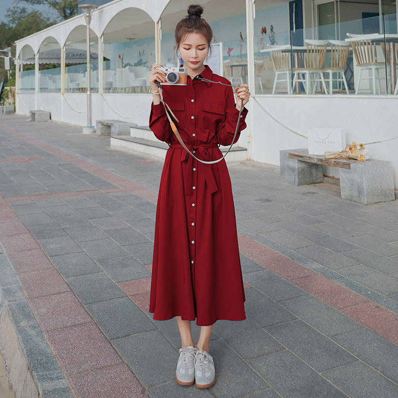 红色连衣裙女2022年早春新款法式初恋桔梗复古茶歇气质女神范裙子,女装连衣裙,柒柒家