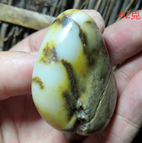 这个籽料漂亮 黑虎皮羊脂白玉新疆和田玉籽料原石真心不贵