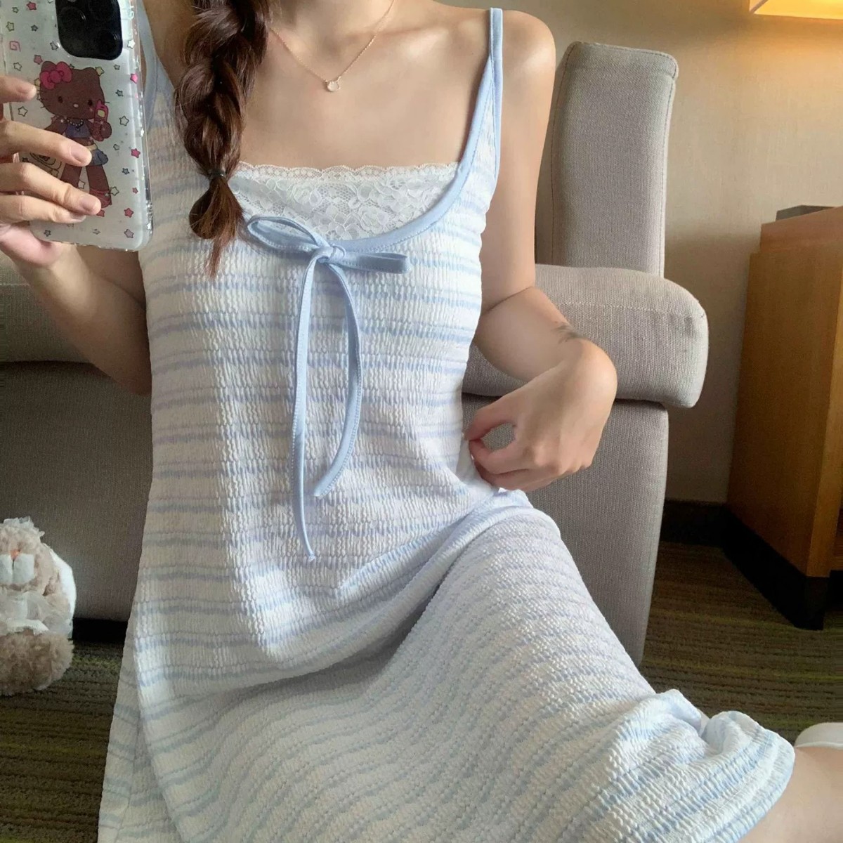 夏季纯欲蕾丝吊带胸垫睡裙可外穿
