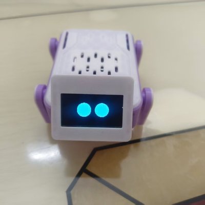 小智AI对话机器狗人工智能玩具桌宠机器人 支持粤语英语多语种