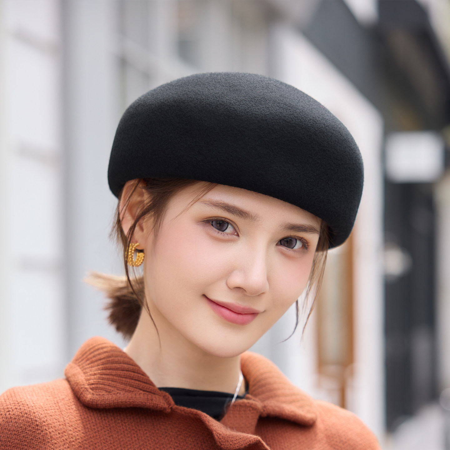 谷兜空间挺括立体显脸小耐看