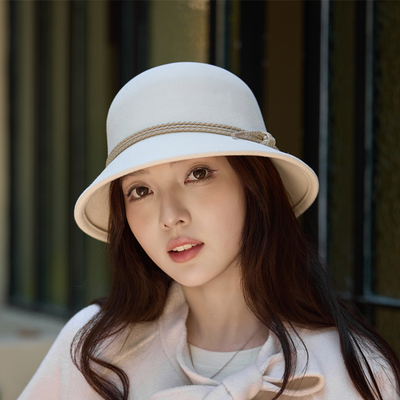 20245秋冬纯羊毛蝴蝶结皮绳渔夫帽赫本风羊毛呢礼帽盆帽秋冬保暖