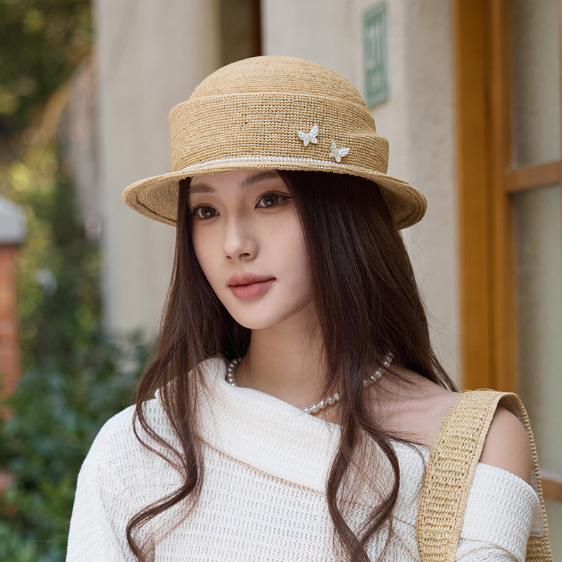 2026新款蝴蝶结珍珠褶皱拉菲草小沿平顶帽子女出游度假透气草帽